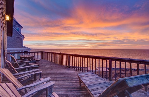 Brigands' Bay House | Sunset Club - Relaxing 3 Bedroom SoundFront Home in Frisco