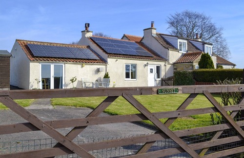 Newton-on-Rawcliffe Cottage | Sunset Cottage is a lovingly restored property near the bustling market town of Pickering.