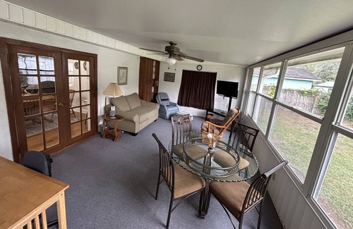 Bartow Cottage | Sunset Cottage 1 hr to Disney 30 min to LegoLand 1.5 hr to Gulf Beaches