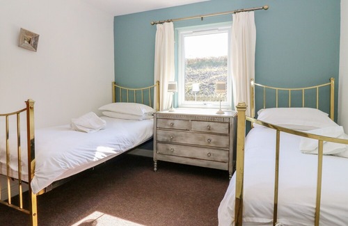 Gruline Cottage | Sunset Cottage, SALEN, ISLE OF MULL