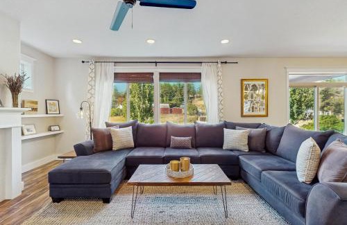Newberg House | Sunset Grove