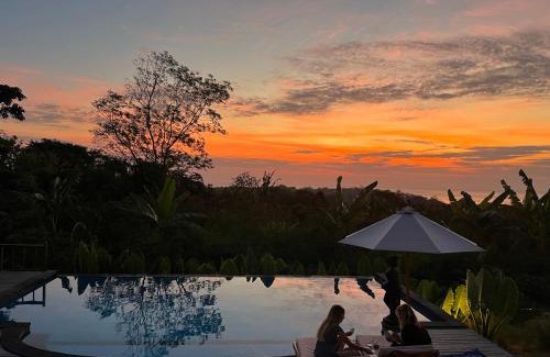 Mushroom Bay Hotel | Sunset Hill Lembongan