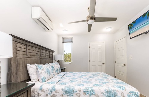 Discovery Bay Villa | Sunset Horizon a part of The Caicos Creek Villa Collection