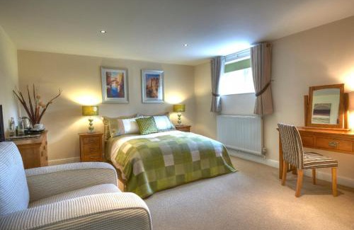 East Harling Bed & Breakfast | Sunset House Bed and Breakfast