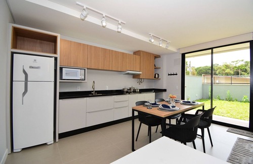 Lagoa da Conceicao House | Sunset Lagoa