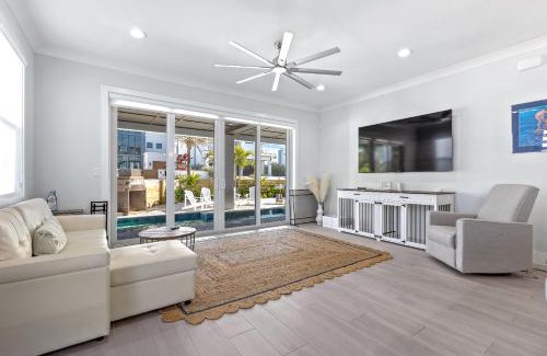 New Smyrna Beach Apartment | Sunset Oasis - Luxury Pool Home - 350 Feet to the Beach