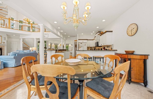 Corolla House | Sunset on Seventeen: Private Pool, Hot Tub, Dog-friendly