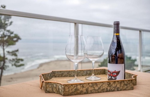 Lincoln City House | Sunset Point