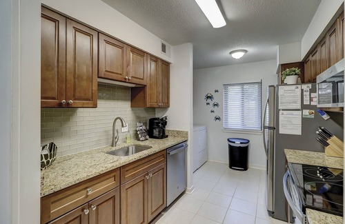 Hilton Head Island Villa | Sunset Rentals | Island House 147 | Dog Friendly