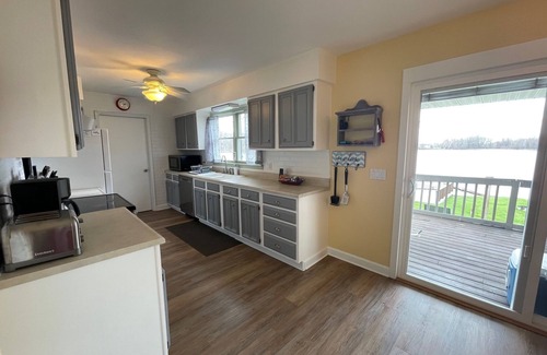 Clare Cabin | Sunset Shores Lake House: Autumn Adventures at Sunset Shores – Fishing, Hiking & Scenic Views