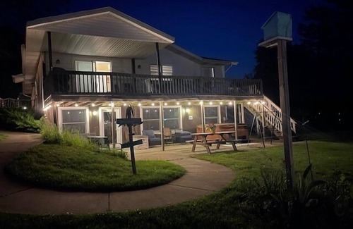 Clare Cabin | Sunset Shores Lake House: Autumn Adventures at Sunset Shores – Fishing, Hiking & Scenic Views