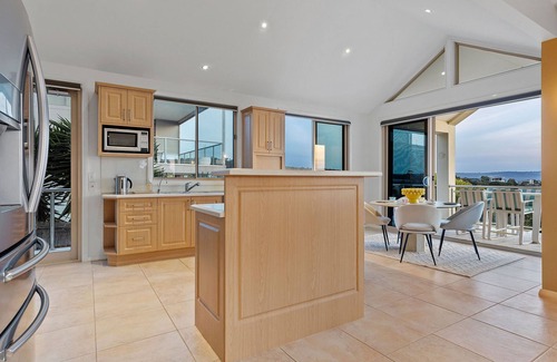 Mount Martha House | Sunset View Luxury 4 Bedrooms With Sauna