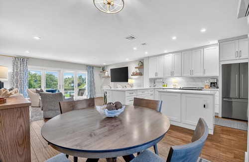 South Palm Beach Condo | Sunset views - Pool - Updated