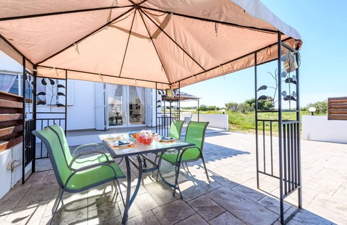 Protaras Villa | Sunset Villa - Charming Protaras Centre Getaway