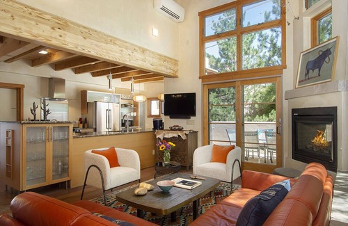 Northeast Santa Fe Condo | Sunset Villa- Off Artist Road and Bishops's Lodge.