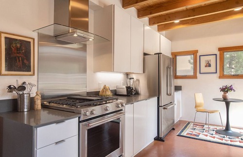 Northeast Santa Fe Condo | Sunset Villa- Off Artist Road and Bishops's Lodge.