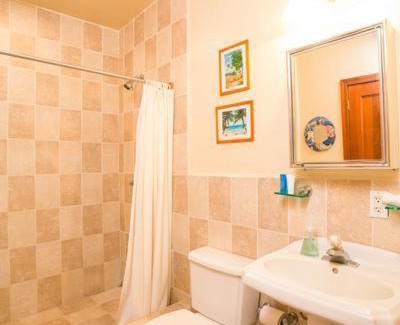 West End Apartment | Sunset Villas 10B