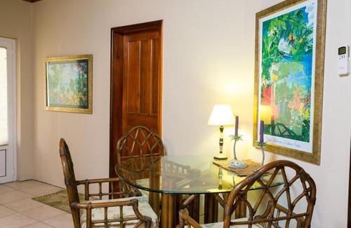 West End House | Sunset Villas 7B
