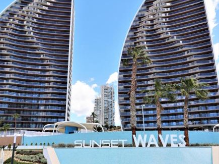 Benidorm Apartment | Sunset Waves 1-190