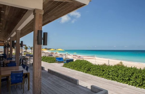 Alice Town Condo | Sunsets In Paradise, third floor condo with breathtaking sunsets and ocean views