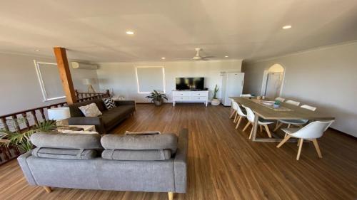 Jurien Bay House | SunsetsatSeventeen