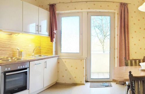 Bad Salzuflen Apartment | Sunshine 78 m², 3 rooms - Haus Königin Luise