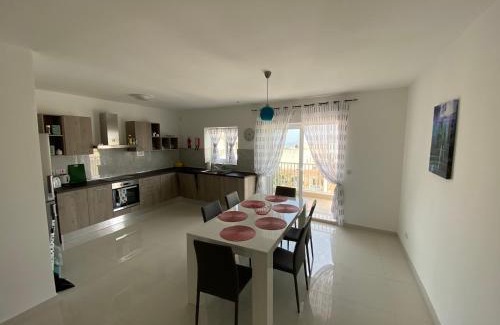 Mellieha Apartment | Sunshine Apartments Mellieha - modern three bedroom apartment - Apt No 3