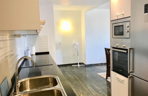Fuengirola City Centre Apartment | Sunshine flat on the beach