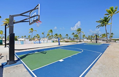 Big Pine Key Resort | Sunshine Key Travel Trailer 3