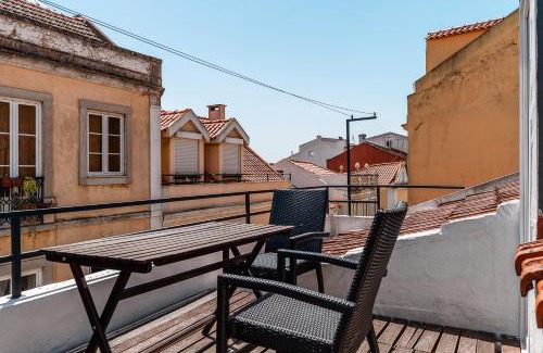 Santos Apartment | Sunshine Madragoa