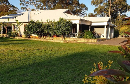 Byford House | Sunshine Rest House