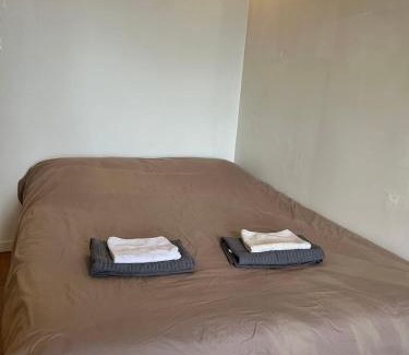 Grenelle Apartment | Sunshine Studio near Eiffel Tower