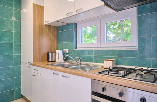 Businci Apartment | Sunshine Suite #1 by Litto