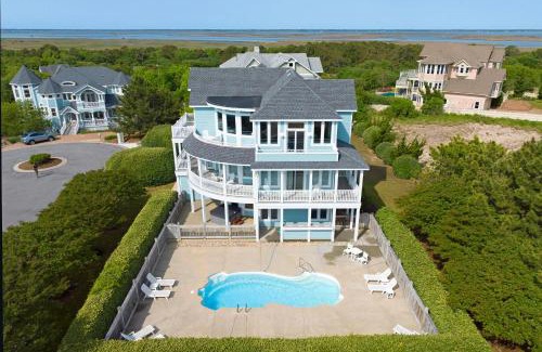 Corolla House | Sunshine & Water Views - Best in the Outer Banks!