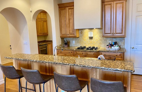 Captiva House | Sunsplashed Villa - Your own private tropical island resort!