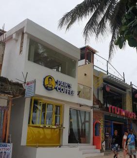 Boracay Island Hotel | Sunvilla beachfront hotel
