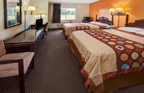 Heath Hotel | Super 8 by Wyndham Heath/Newark