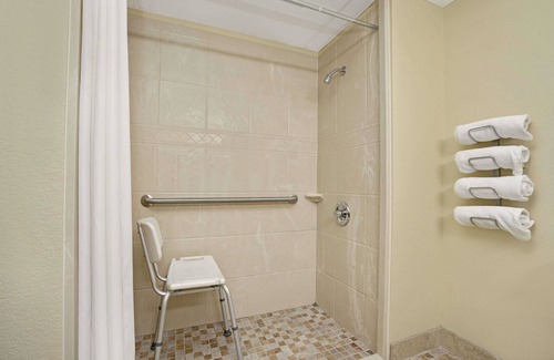 Monticello Hotel | Super 8 by Wyndham Monticello