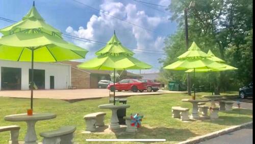 Radcliff Hotel | Super 8 by Wyndham Radcliff Ft. Knox Area