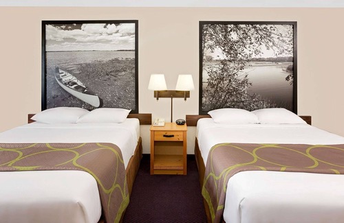Saint James Hotel | Super 8 by Wyndham St. James