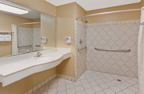 Fort Oglethorpe Hotel | Super 8 by Wyndham Ft. Oglethorpe GA/Chatt TN Area