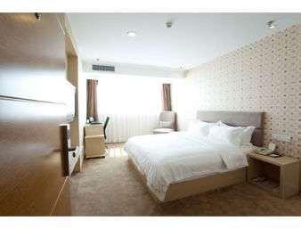 Siming Hotel | Super 8 Xiamen Railway Station