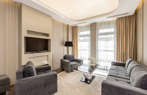 Grunwald Apartment | Super Apartamenty City Park with swimming pool and sauna