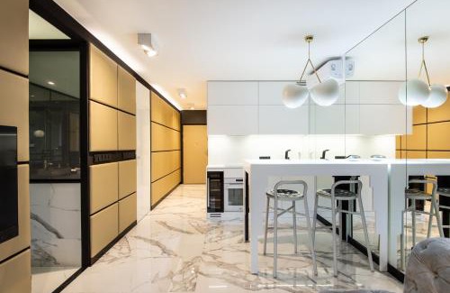 Poznan City Center Apartment | Super-Apartamenty VIP Jacuzzi