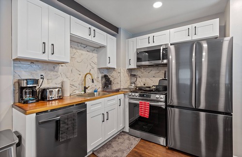 Royal Oak House | Super Clean and Stylish Home in Perfect Location with many activities!