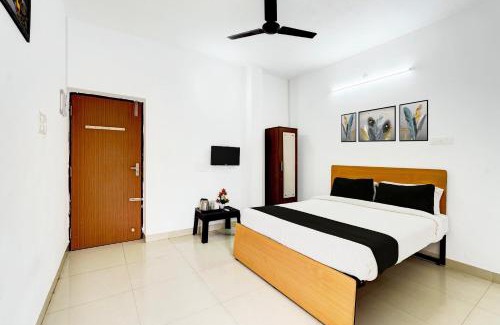 Ambattur Hotel | Super Collection O Ambattur Near Patravakam Railway Station