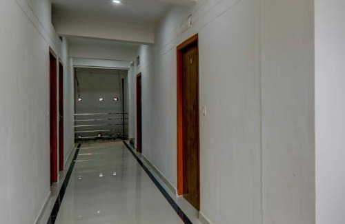 Gorakhpur Hotel | Super Collection O Paliwal's Paradise