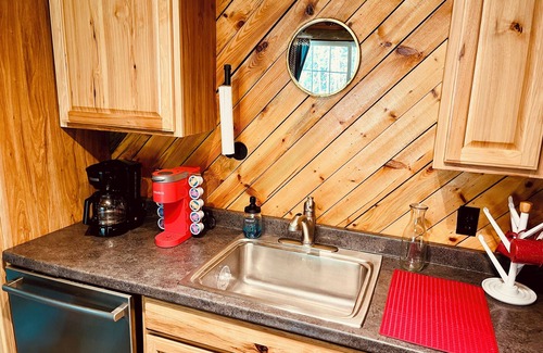 Long Lake Cabin | Super Cozy Adirondack Cabin - PRIME Location - Close to it All!