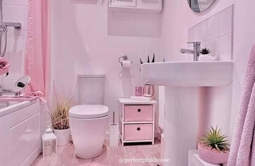 Karachi House | Super Golden Guest House