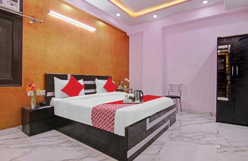 Indirapuram Hotel | Super Hotel O Rishabh Inn